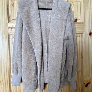 NWOT Vici oversized plush cardigan